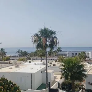 Apartamento Aquamarine- Ocean Views, Puerto del Carmen (Lanzarote)